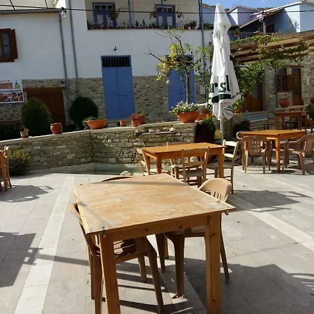 Romios Appartement *