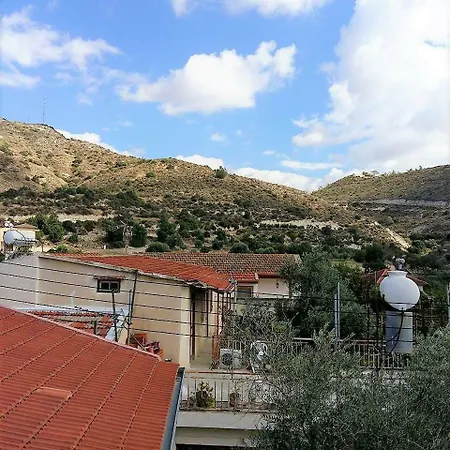 Romios Appartement *